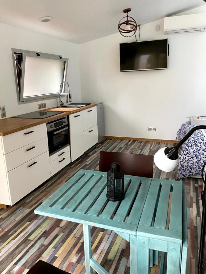 Le 9Ieme Entracte Hotel Marseille Bagian luar foto