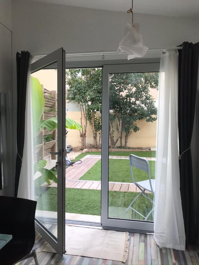 Le 9Ieme Entracte Hotel Marseille Bagian luar foto